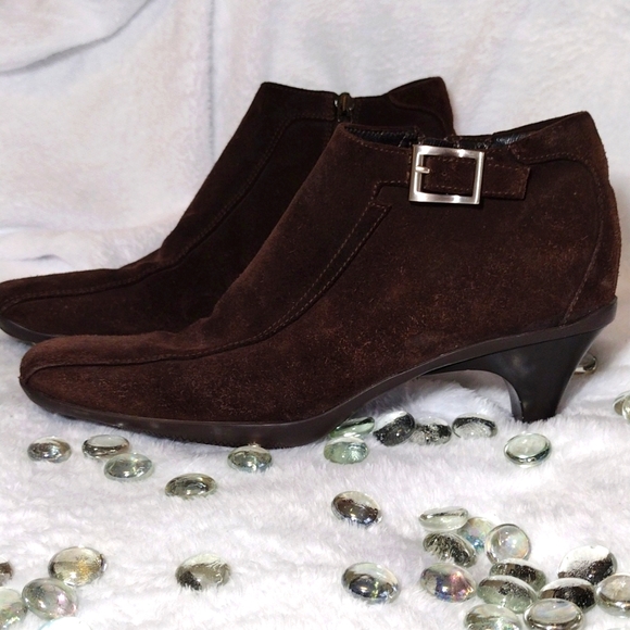 EUC PRADA Brown Suede Ankle  Booties - Picture 3 of 14